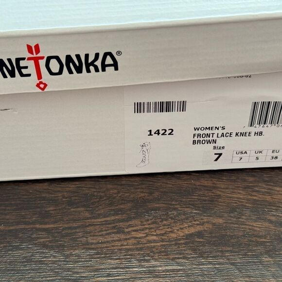 Minnetonka knee high fringe suede moccasins - Picture 5 of 6